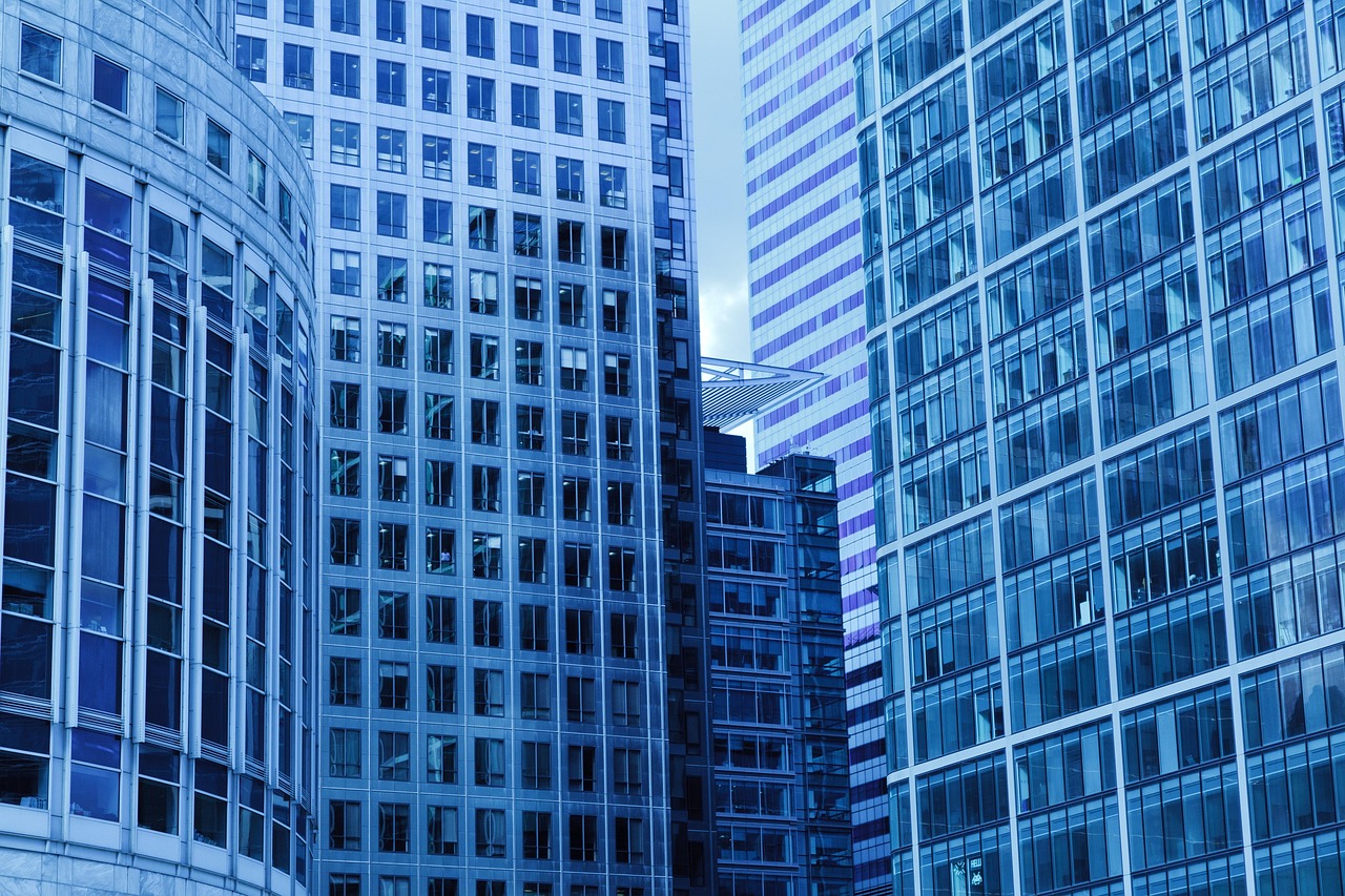 découvrez le métier de négociateur immobilier : ses missions, compétences clés et conseils pour réussir dans le secteur de l'immobilier en france.